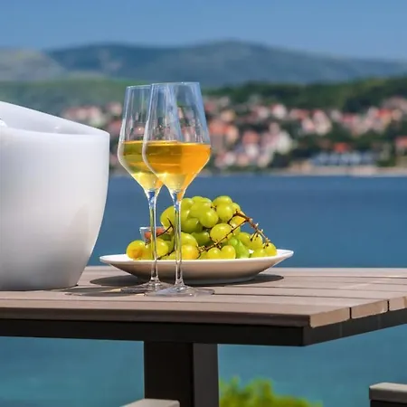 Luxury Beachfront Villa Trogir 1 On Ciovo With 2 Pools Willa Trogir