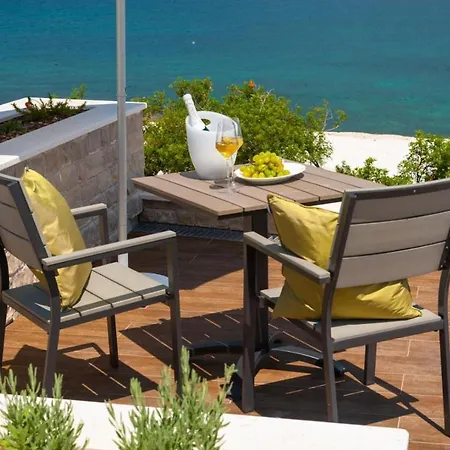 Luxury Beachfront 1 On Ciovo With 2 Pools
