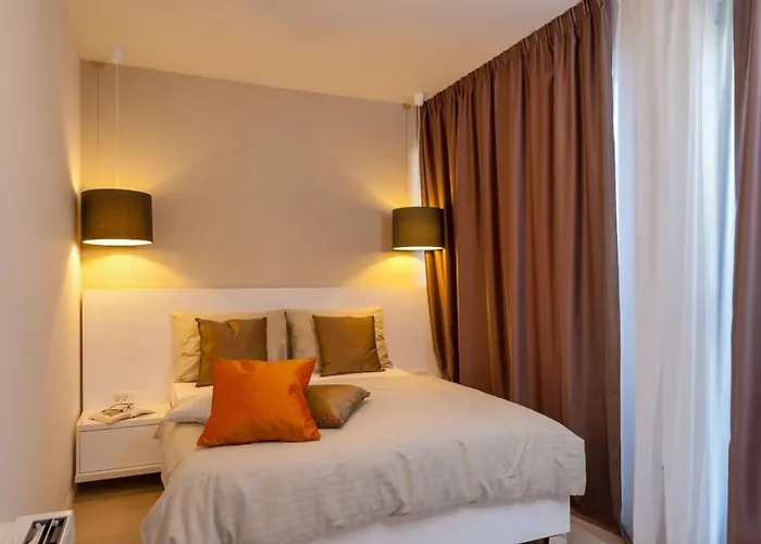 Villa Luxury Beachfront Villa Trogir 1 On Ciovo With 2 Pools