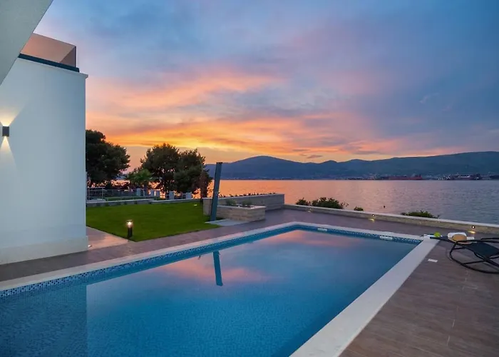 Luxury Beachfront Villa Trogir 1 On Ciovo With 2 Pools Villa Trogir