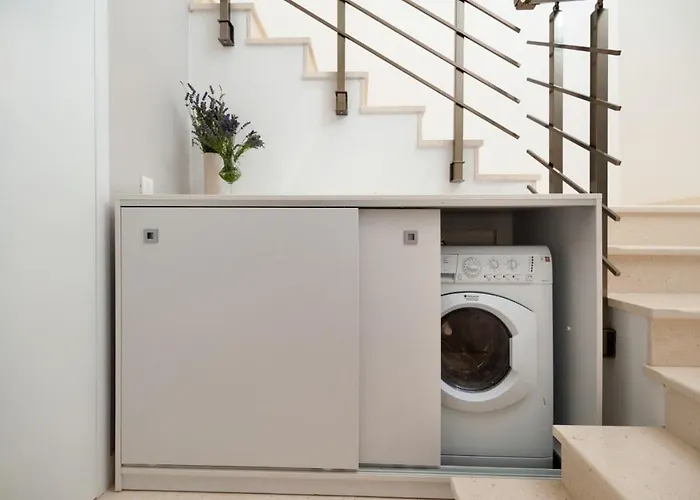 Villa Luxury Beachfront 1 With Private Pool, Jacuzzi And Gym At The On Ciovo - Okrug Gornji *