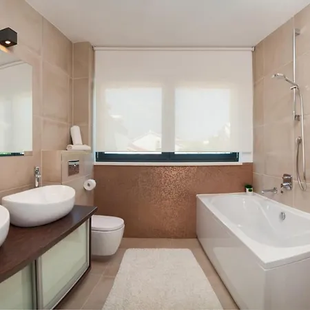 Luxury Beachfront 1 On Ciovo With 2 Pools *